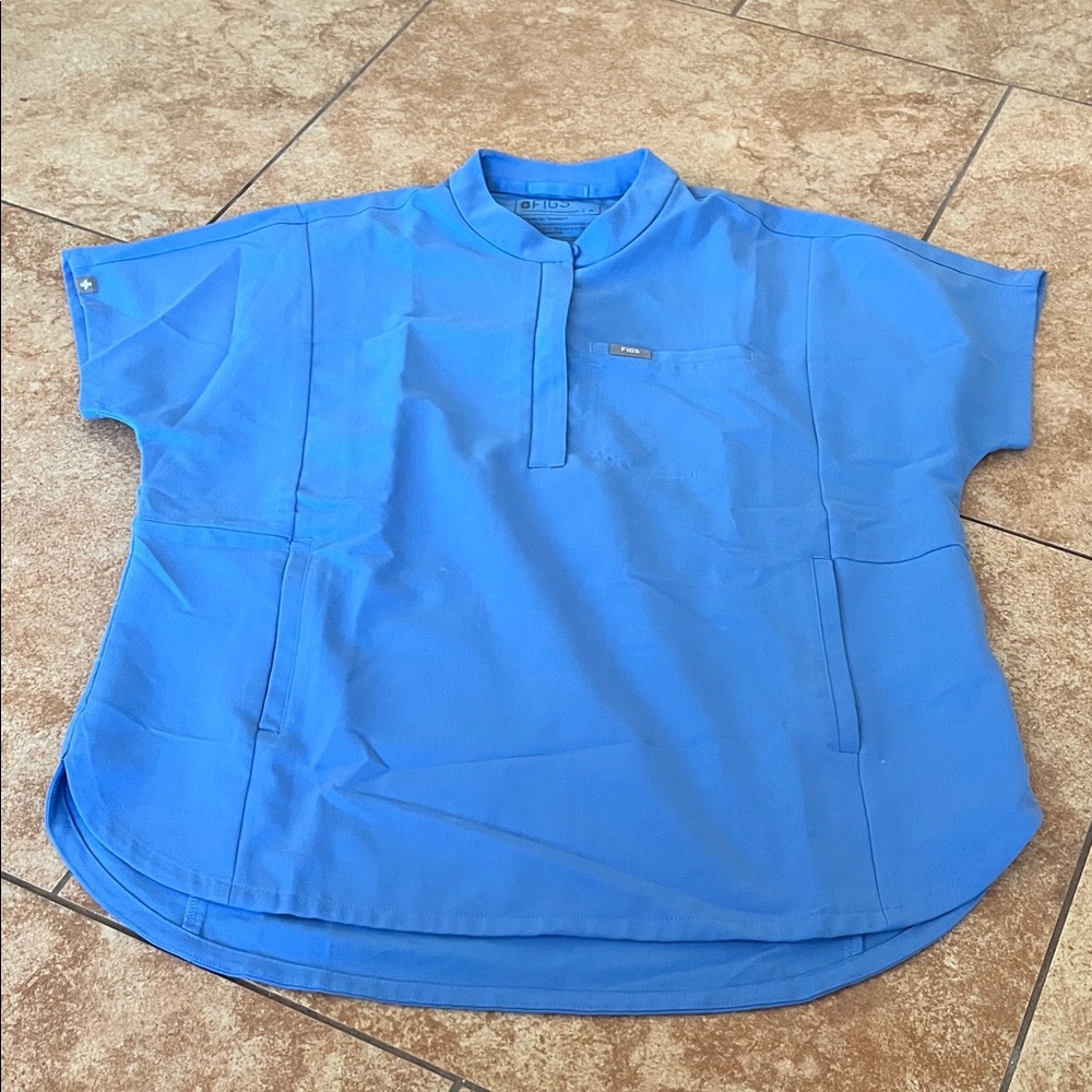 Ceil Blue Figs Montex Scrub Top